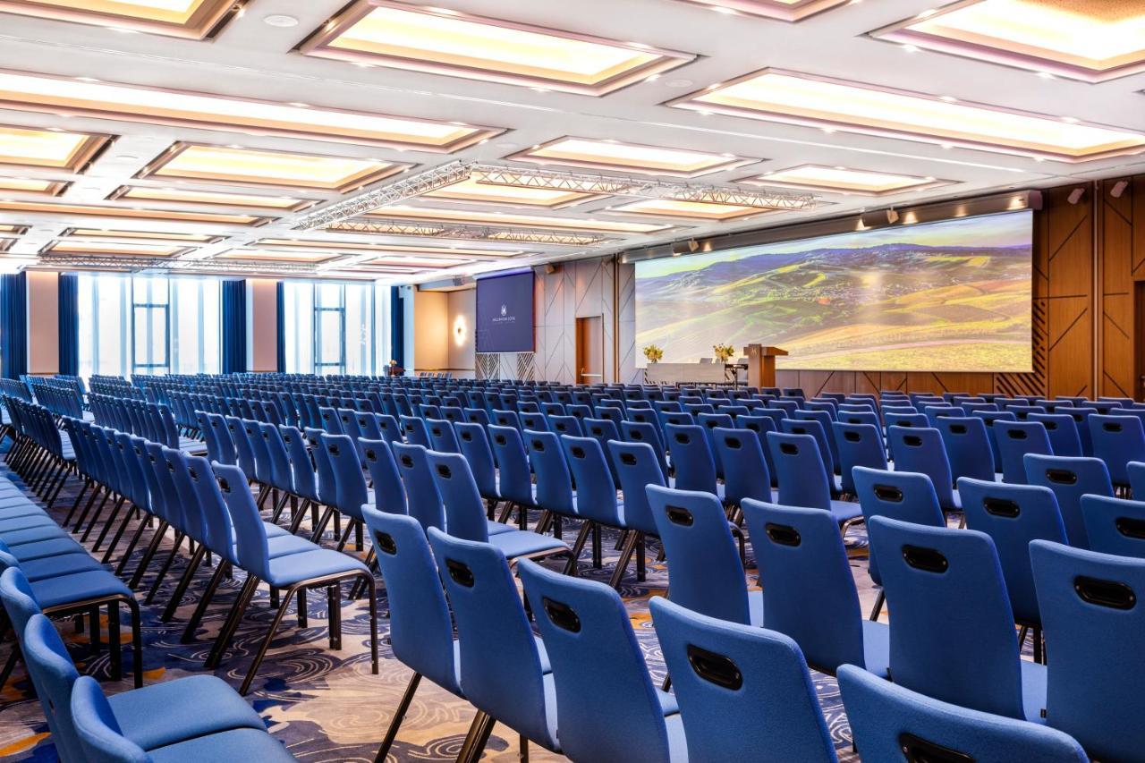Grand Hotel Millennium صوفيا المظهر الخارجي الصورة The main conference hall