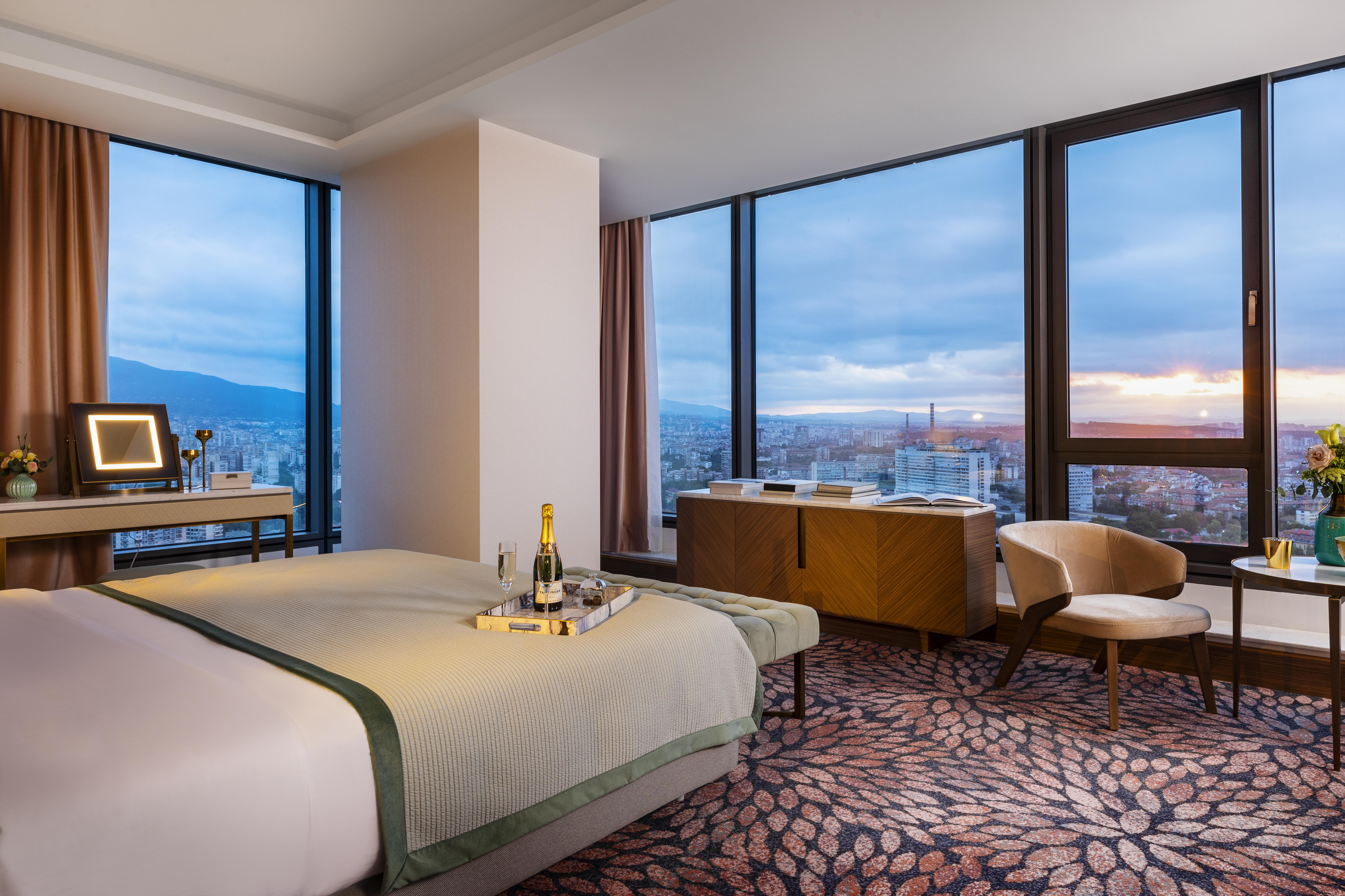 Grand Hotel Millennium صوفيا المظهر الخارجي الصورة Deluxe Suite
